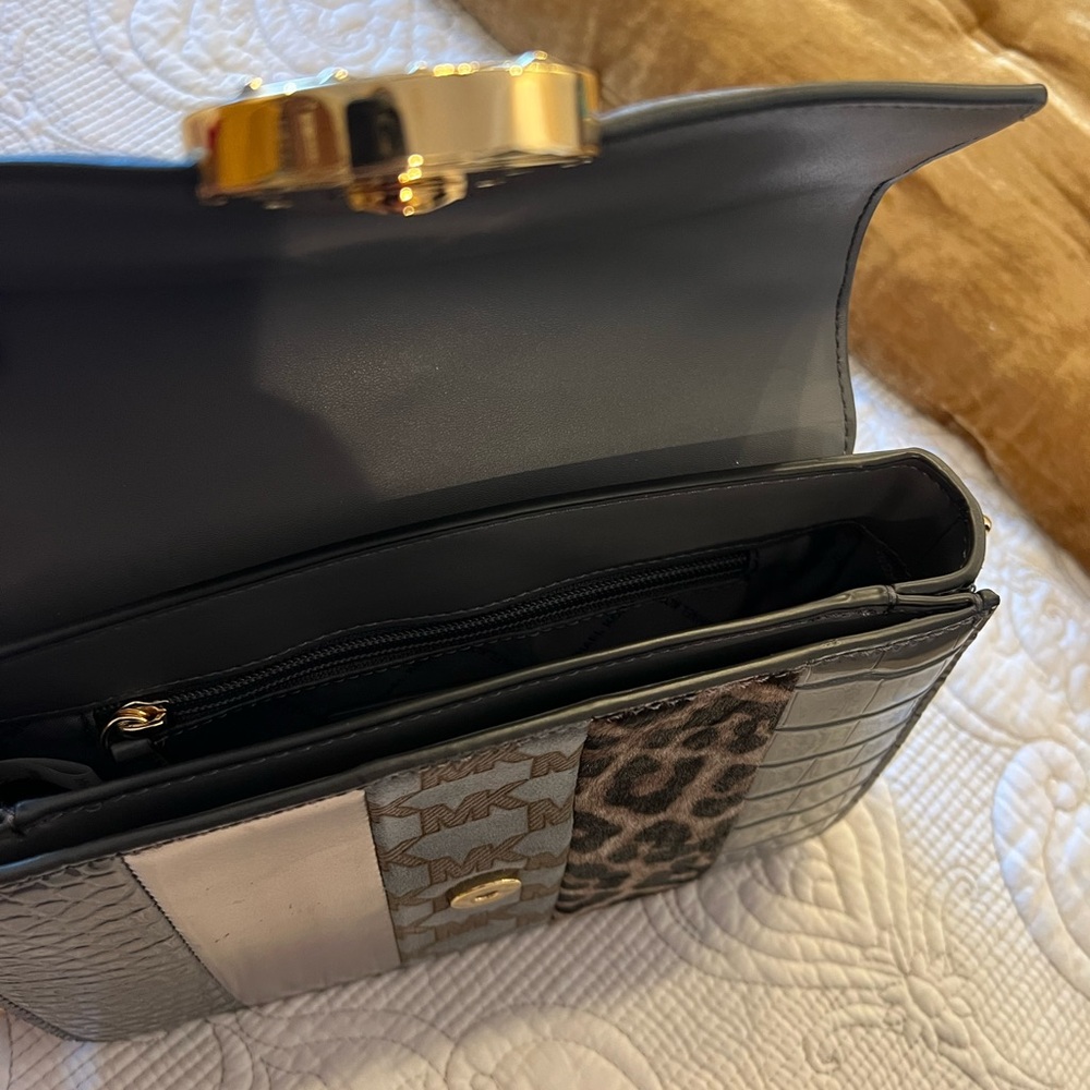 Michael Kors Leopard Print and Gray Shoulder Bag - Picture 4 of 4